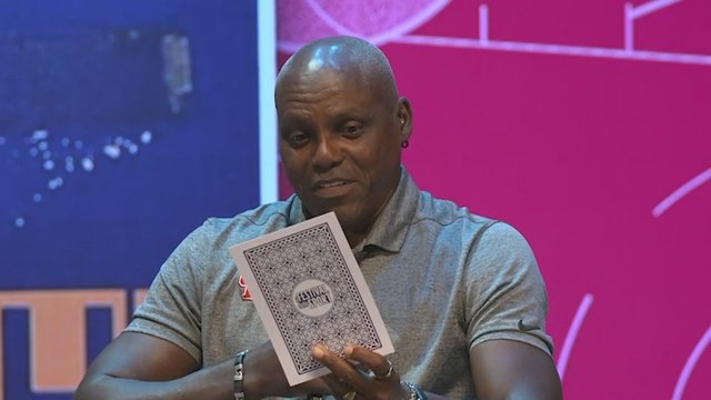 Carl Lewis sparks controversy: endorses Kamala Harris and mocks Trump on live TV!