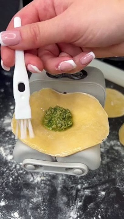 #dumplingmachine