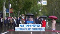 Mau tempo em Espanha provoca alterações de última hora nas celebrações do Dia Nacional