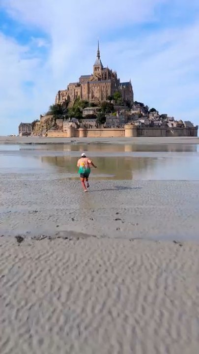 "A Skimboard Fairytale Follow For More Videos Have Trending reels"...!!