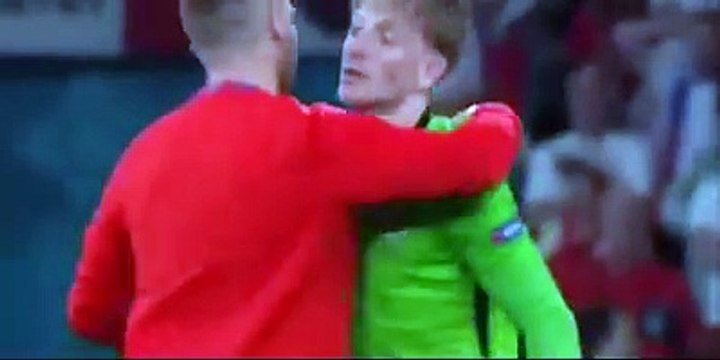 Addio a Vialli, quell'abbraccio con Mancini che rester? per sempre nei nostri cuori