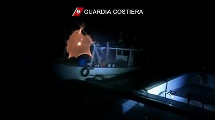 Blitz nella notte, pescherecci sorpresi a pescare vongole nell'Area marina protetta del Cerrano