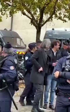 Incident à Orléans avec le député Aymeric Caron, chahuté par des manifestants et protégé par... la police, alors qu'il est venu présenter son film sur Gaza