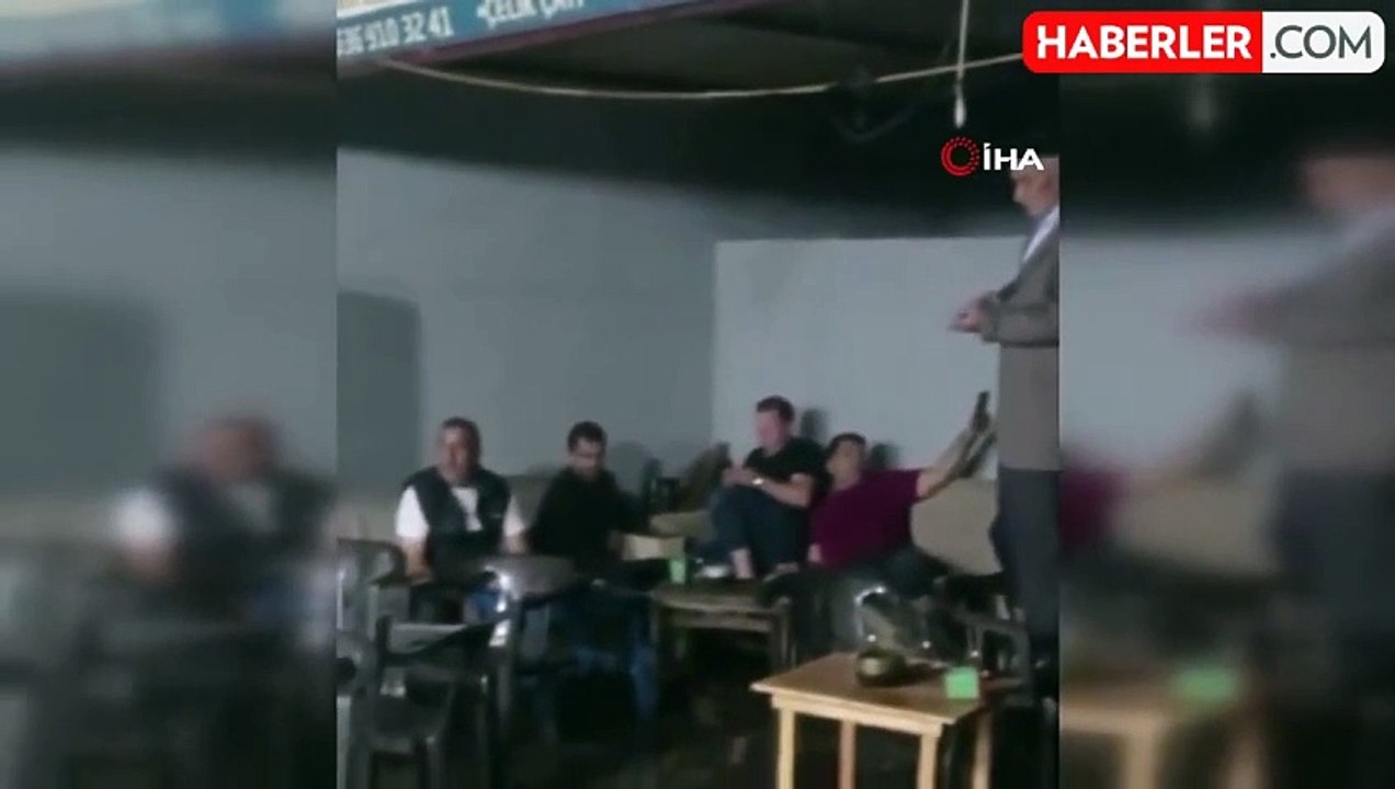 Bursa'da Kahvehane Sular Altında, Vatandaşların...