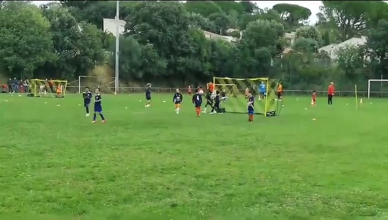 ISAAC ( U8 ) , ACTE 1 ...