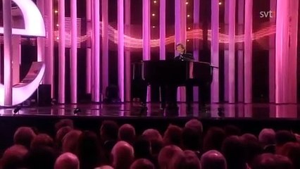 Can't Smile Without You - Barry Manilow