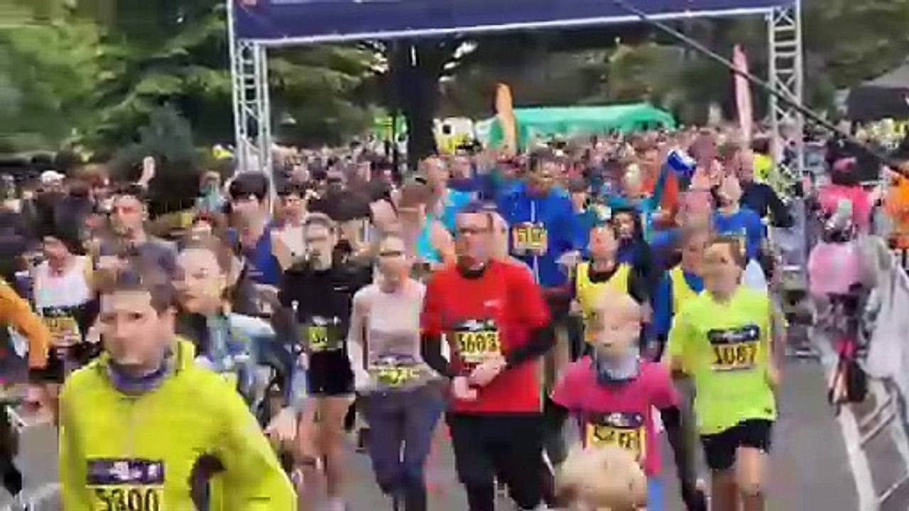 Start of the Anna's Hope Fun Run