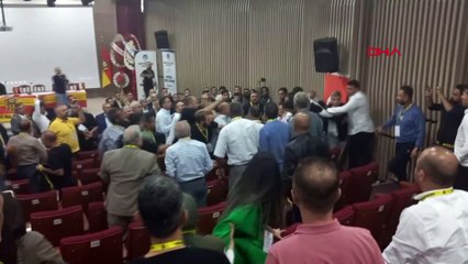 Yeni Malatyaspor kongresinde yumruklu kavga