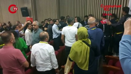 Yeni Malatyaspor kongresinde yumruklu kavga