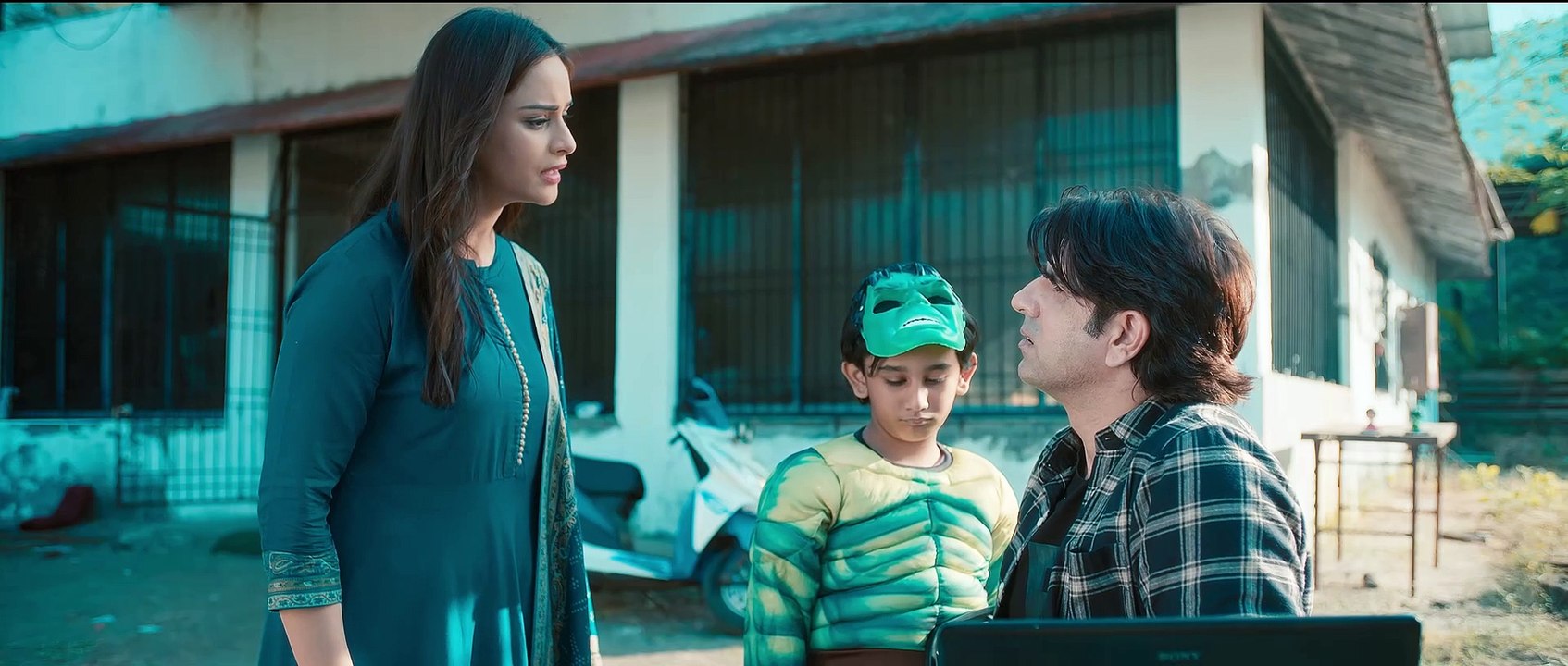The Super Husband Trailer