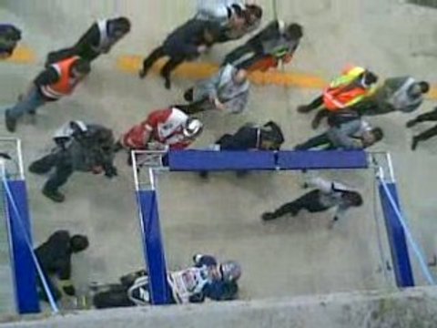 24h du Mans 2008 : Arret au stand de la Suzuki n°2 (bis)