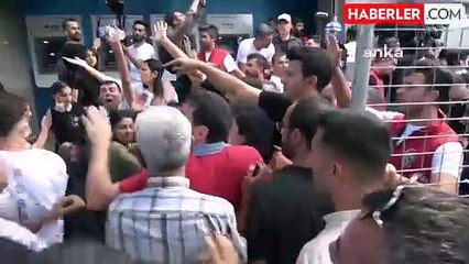 Diyarbakır'da DEM Parti'nin Basın Açıklamasında 10 Şüpheli Gözaltına Alındı