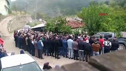 BURSA  3 kişinin, 3 bilezik için öldürüldüğü iddia edildi; bahçede cesedi bulunan Ufuk, 2 gündür kayıpmış (2) (VİDEO EKLENDİ)
