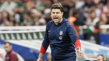 Mauricio Pochettino celebrates his first victory with the USMNT!