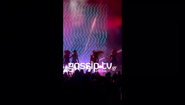 Ελένη Φουρέιρα: To gossip-tv στο closing party της στο Θέατρο Άλσος - Οι καθηλωτικές εμφανίσεις