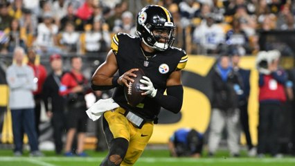 Justin Fields Starts against LV as They Struggle with Injuries