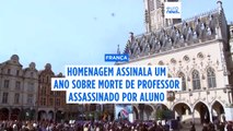 França assinala um ano sobre a morte de professor assassinado por aluno radicalizado