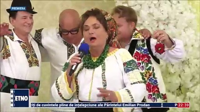 Laura Lavric - Dragoste ce-o fost odata (Cantec din suflet de roman - ETNO TV - 06.10.2024)