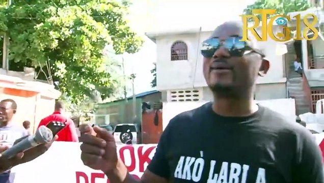 Mouvman pwotestasyon Akò lari a pou denonse fason otorite dominikèn yo ap depòte migran ayisyen yo