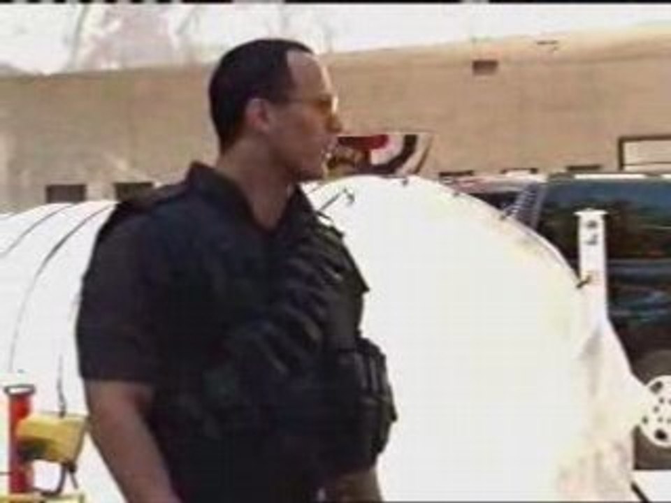 Dwayne Johnson Reno911 cameo