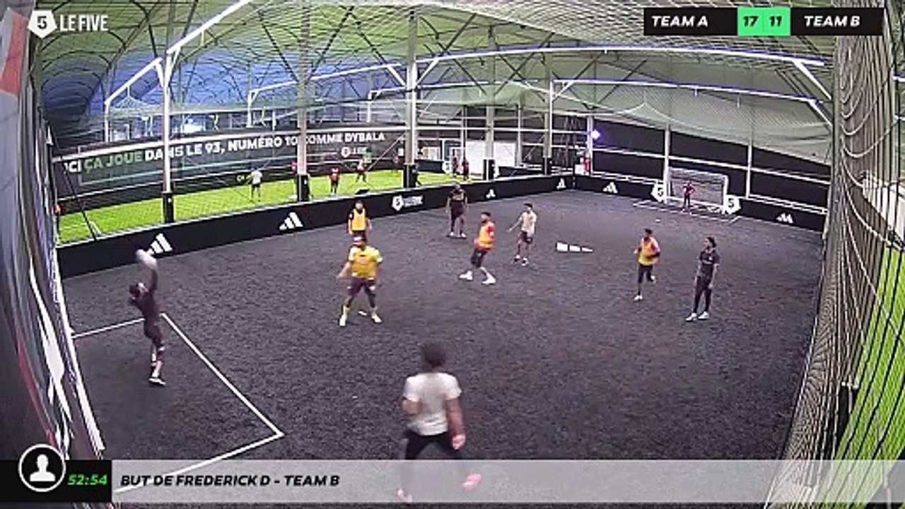 But de Frederick D - Team B