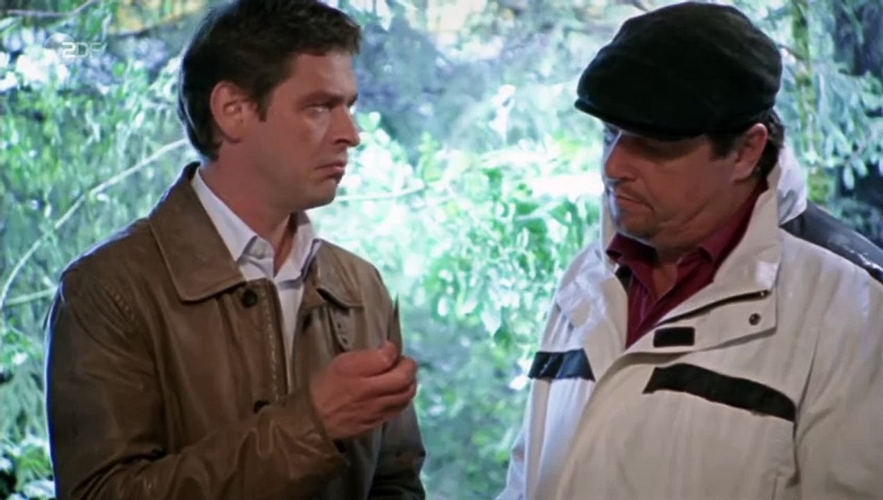 Die Rosenheim-Cops (133) Staffel 8 Folge 7 - Eine Mordsrechnung