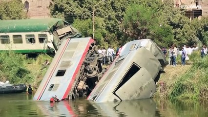 قتيل وعدد من الجرحى في حادث قطار بصعيد مصر