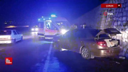 Çorum'da istinat duvarına çarpan araçta 3 kişi yaralandı