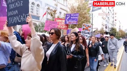 Eskişehir’de Kadın Cinayetlerine Karşı Yürüyüş