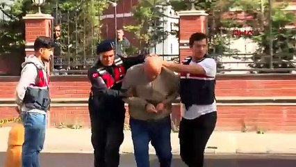 İstanbul- Savcının makamında tehdit edilmesine ilişkin gözaltına alınan şüphelilerden 8'i adliyeye sevk edildi