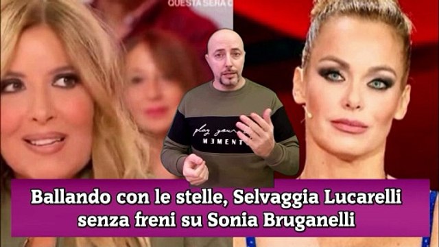 Ballando con le stelle, Selvaggia Lucarelli senza freni su Sonia Bruganelli