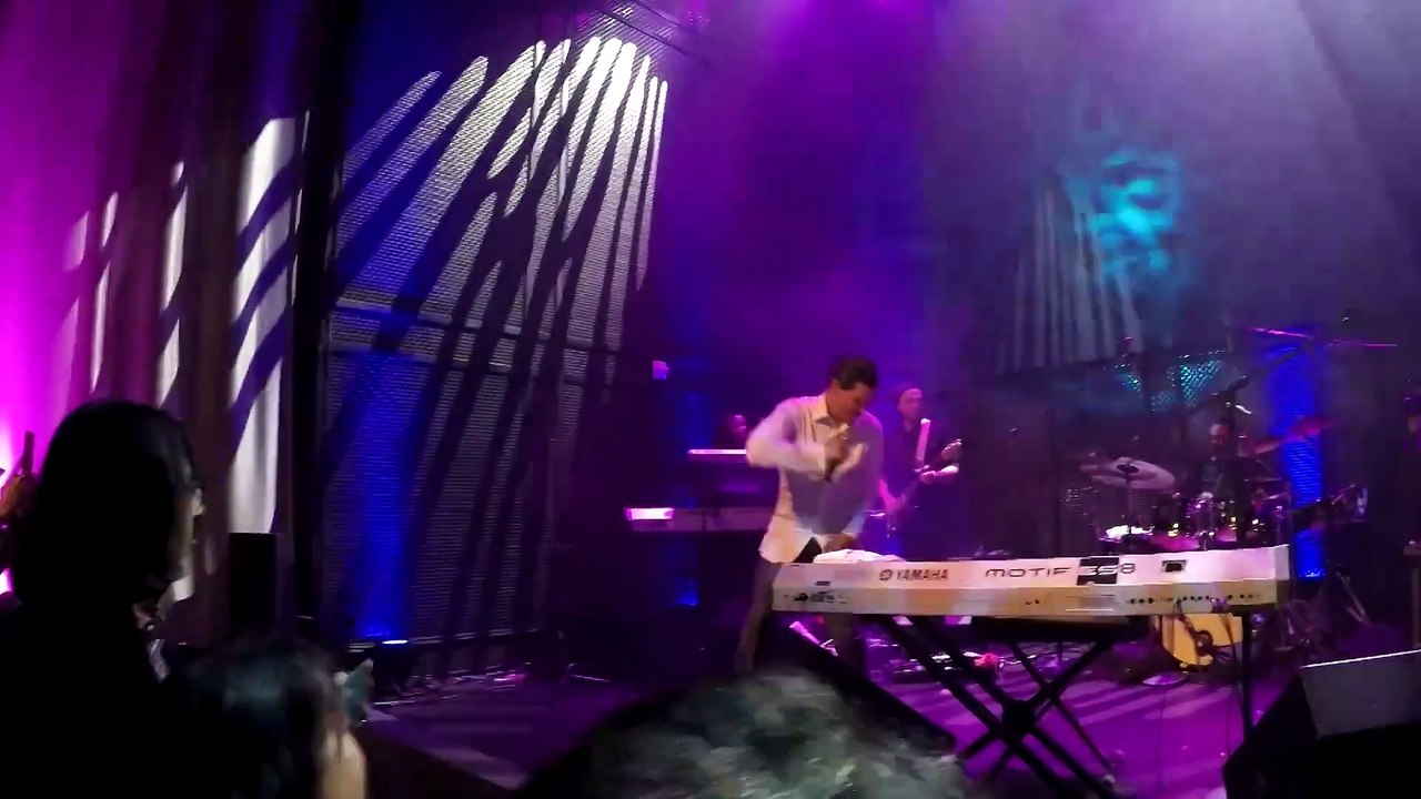 Rhythm Of The Night (Live) - El DeBarge