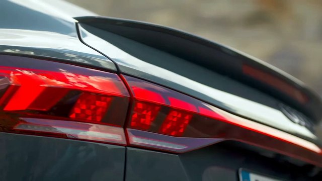 Audi Q6 Sportback e-tron (Dynamique)