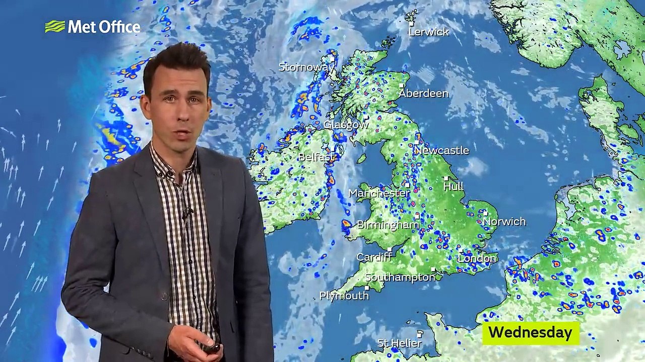 Week Ahead – showers at first, wet later 02/08/21