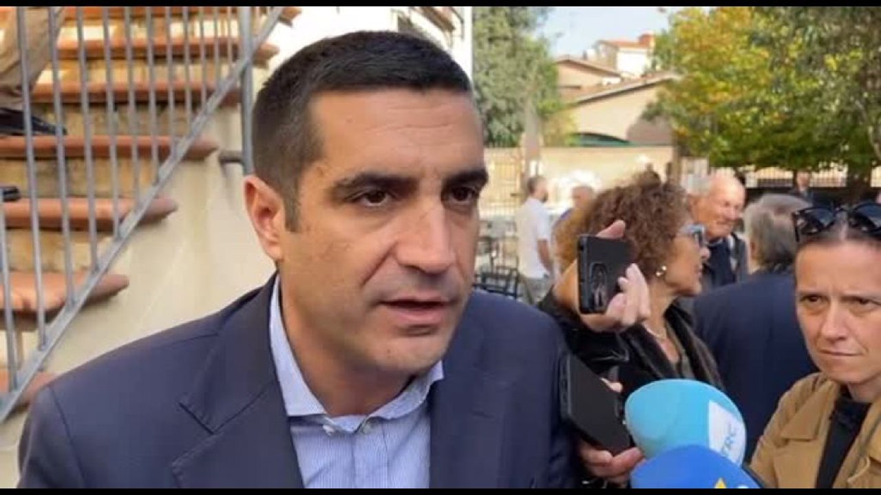 Emilia Romagna, De Pascale: Ugolini vuole il confronto... dopo elezioni