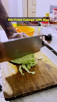 Stir Fried cabbage with egg