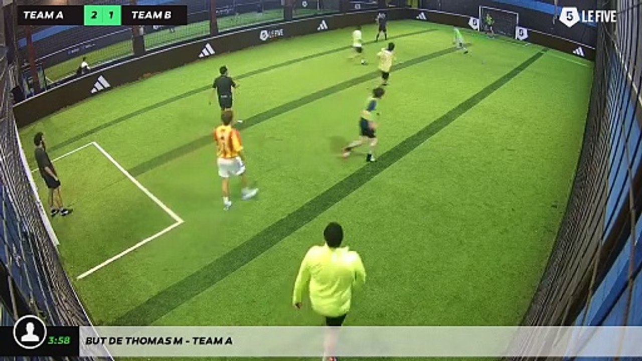But de Thomas M - Team A