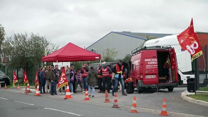 Rassemblement à Lisieux contre la cession de Doliprane à un fonds américain