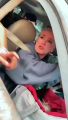 Ação inesperada de fã após show faz Xuxa tomar atitude