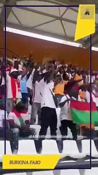 Éliminatoire CAN MAROC 2025 : Ambiance des supporters burkinabés au stade FÉLIX HOUPHOUËT BOIGNY D’Abidjan avant le match contre le #Burundi ⚽