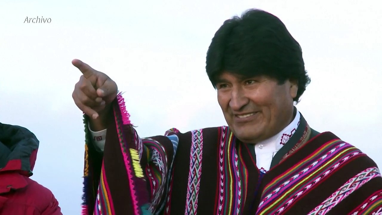 Seis detenidos en Bolivia por bloqueo de carreteras para evitar detención de Evo Morales