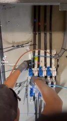 Comment installer une boîte électrique ?