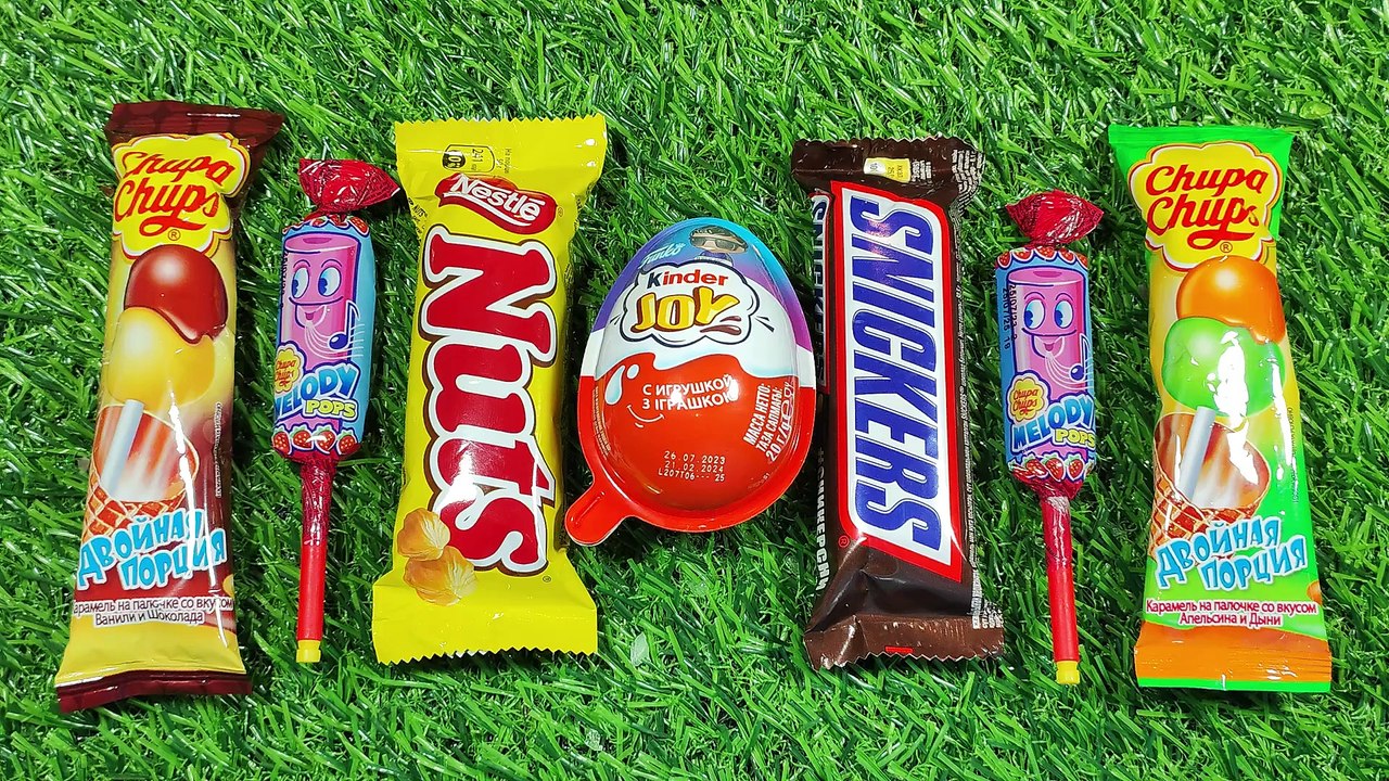 Satisfying video Asmr Lollipops candy and chocolate gummy candy unboxing video