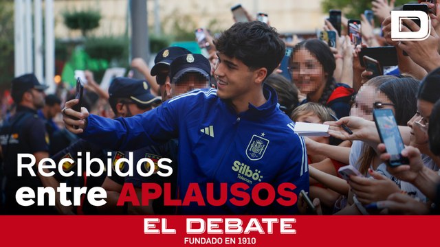 La calurosa bienvenida que ha recibido la selección española en Córdoba