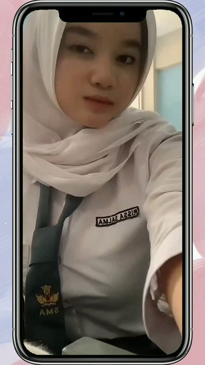 Before going to school, let's dance first