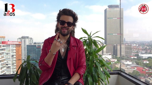 #13Aniversario El músico Medinna mandó saludos a nuestros seguidores
