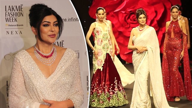 Sushmita Sen Rocks The Ramp In A Glittery-Shiny Glamorous Look At The Lakme Fashion Week
