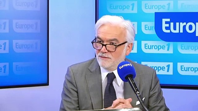 Déficit : «50 milliards de différence, ce n'est pas rien», s'étonne Pascal Praud