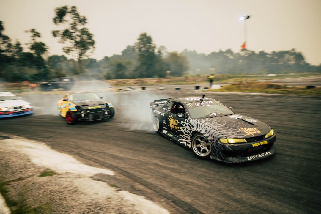 UP IN SMOKE TOUR | Nos subimos a los Nissan Silvia de drift