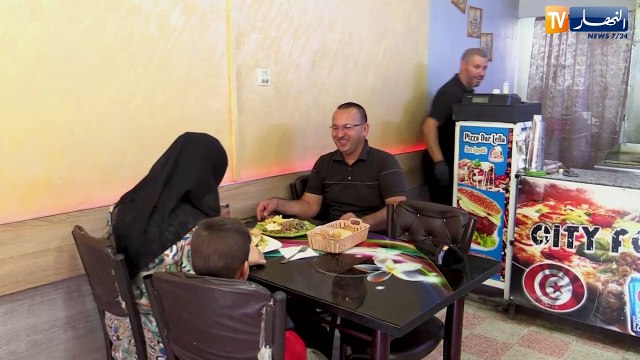 سوق أهراس : رسيم.. يقدم أطباق تونسية لأزيد من 12 سنة